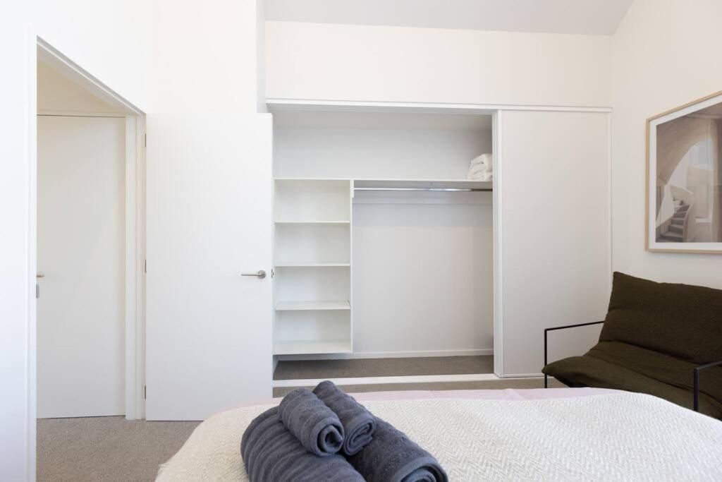 Inner City Luxury With Free Parking Christchurch Buitenkant foto