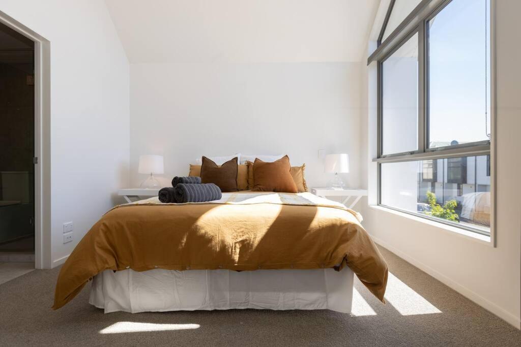 Inner City Luxury With Free Parking Christchurch Buitenkant foto