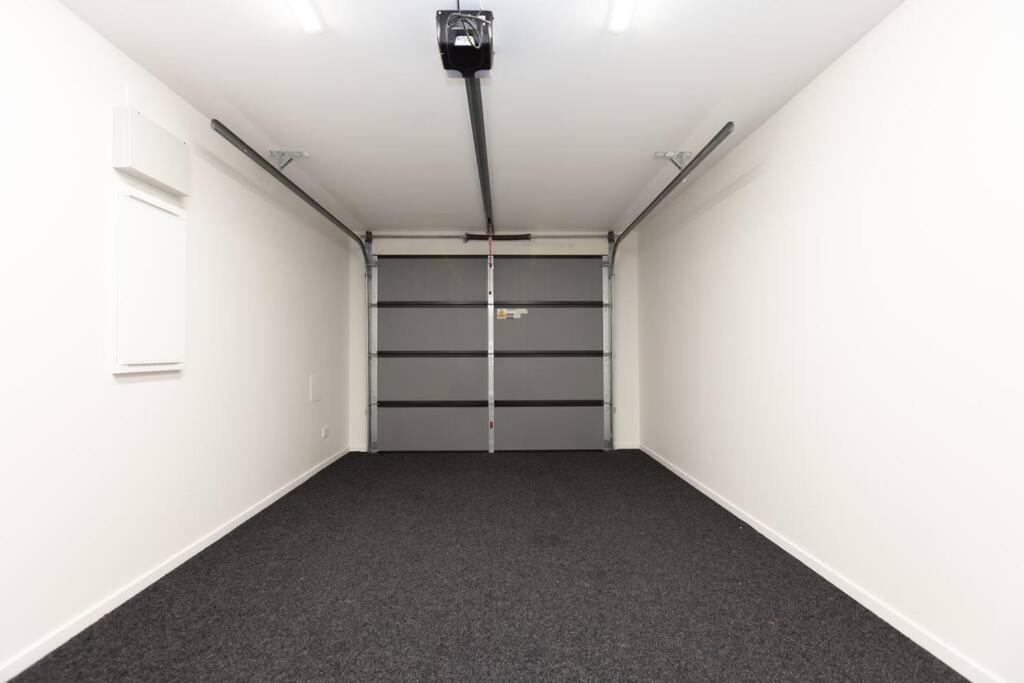 Inner City Luxury With Free Parking Christchurch Buitenkant foto